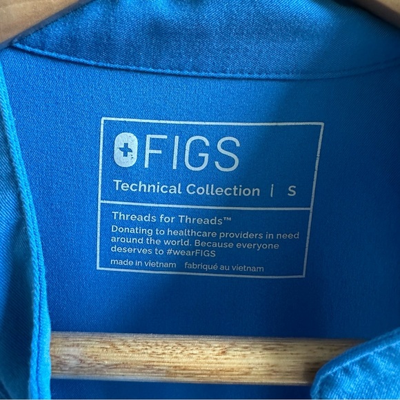 Figs Technical Collection Rafaella Top - Picture 2 of 3